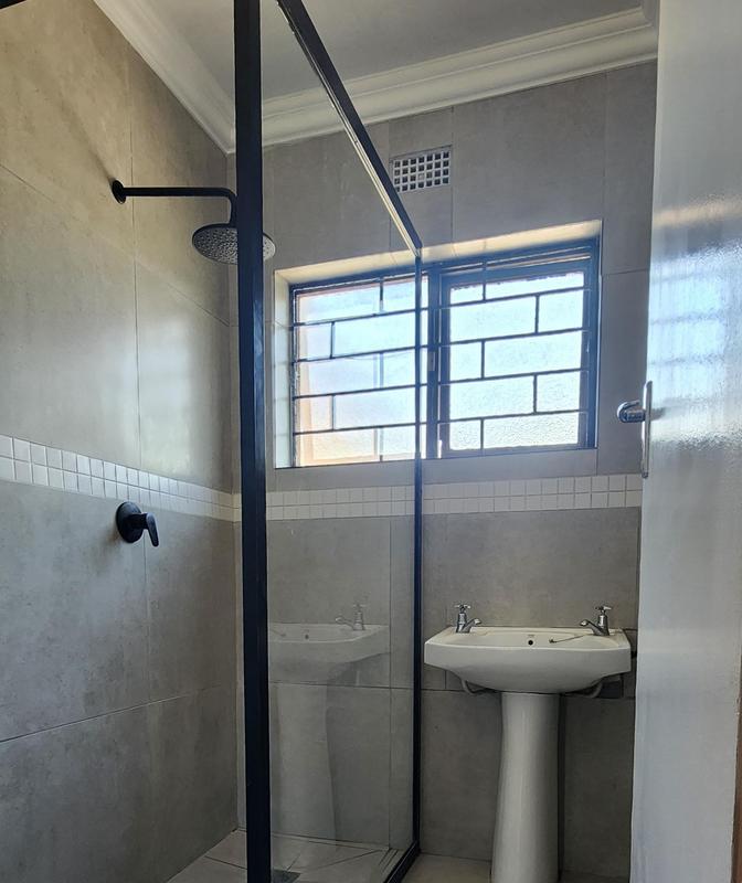 3 Bedroom Property for Sale in Silversands Western Cape